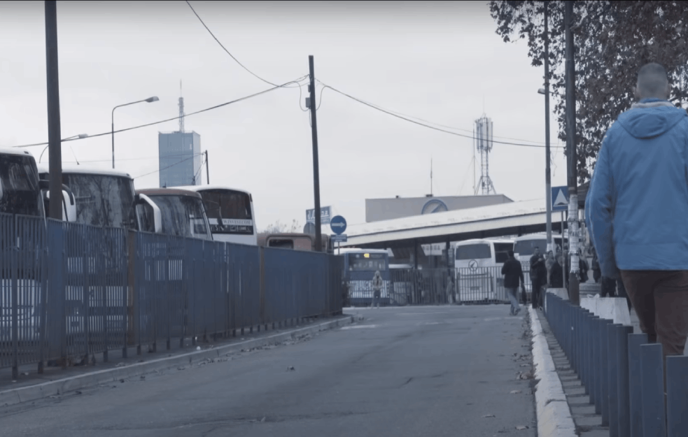 POČINJE  PRODAJA LASTE I PETROHEMIJE:  <span style='color:red;'><b>Tender</b></span>i do juna uvod u privatizaciju još 70 firmi